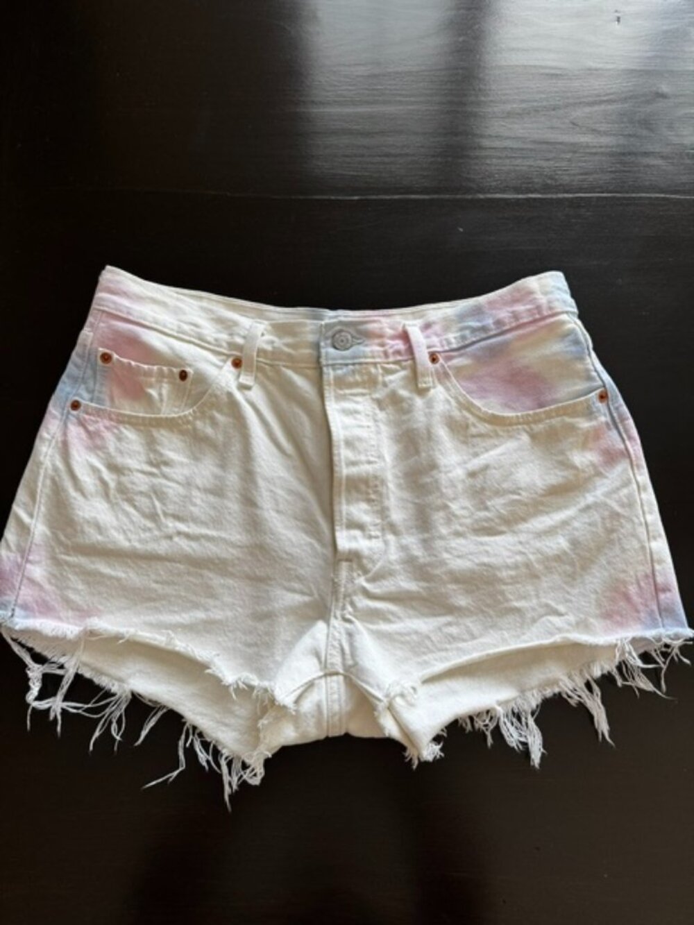 Levi Fringed Tie Dye Button Fly shorts Waist 33